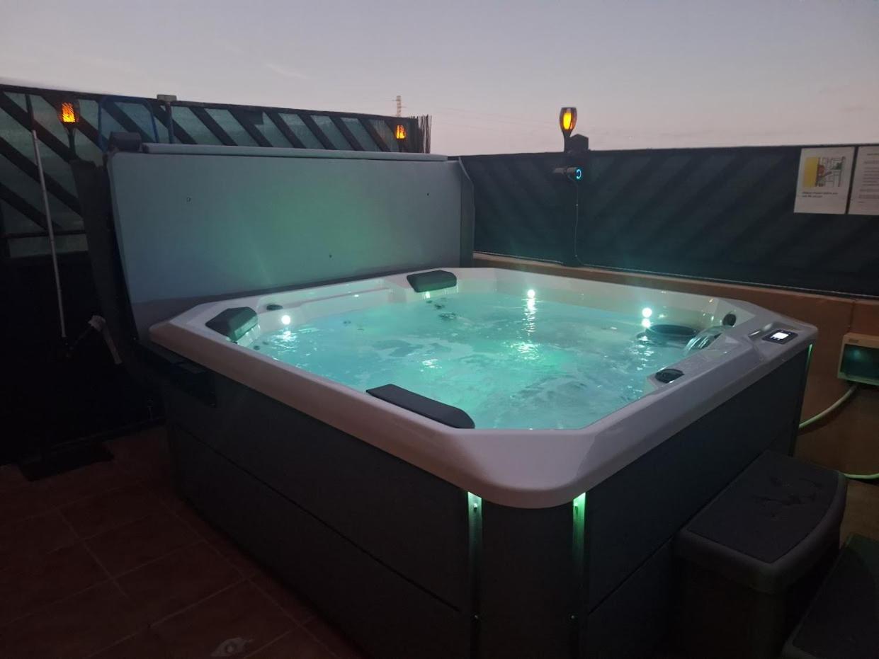 Villadunas - With Luxury Hot Tub Corralejo Exterior photo